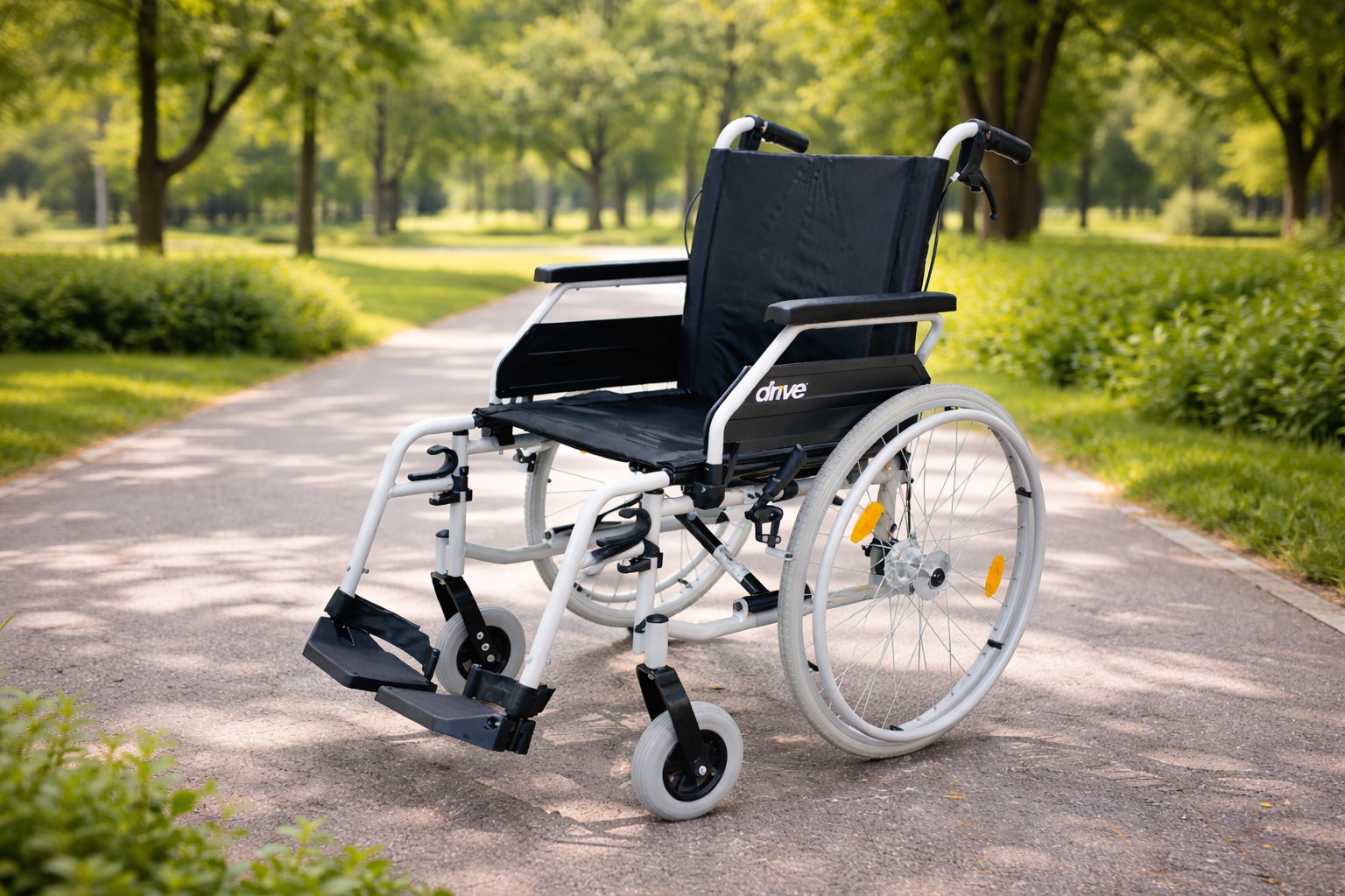 Drive DeVilbiss Ecotec 2G รถเข็นผู้ป่วย ราคาคุ้มค่า ปรับความสูงได้ ล้อยางตัน ไม่รั่ว