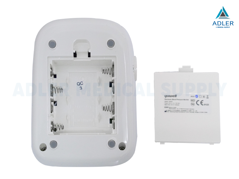 เครื่องวัดความดันโลหิต ยี่ห้อ Yuwell รุ่น YE620B (มีเสียงพูดไทย จอ Blacklight) ประกันศูนย์ไทย 5 ปี